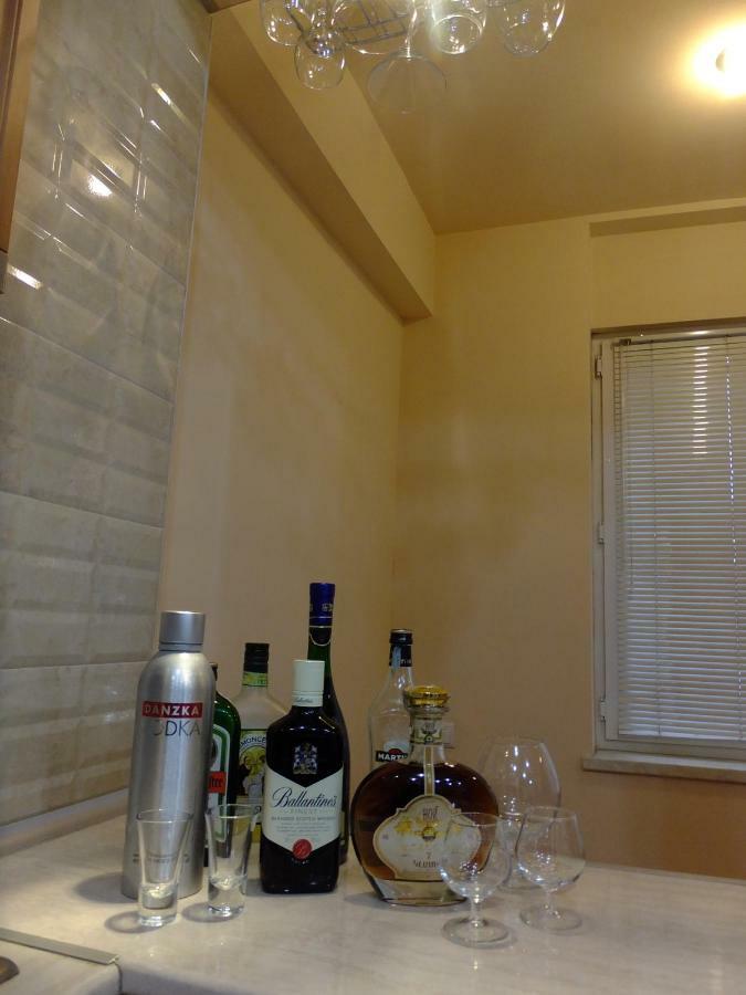 Apartment In The Center Of Yerevan By The Republic Square Eksteriør bilde